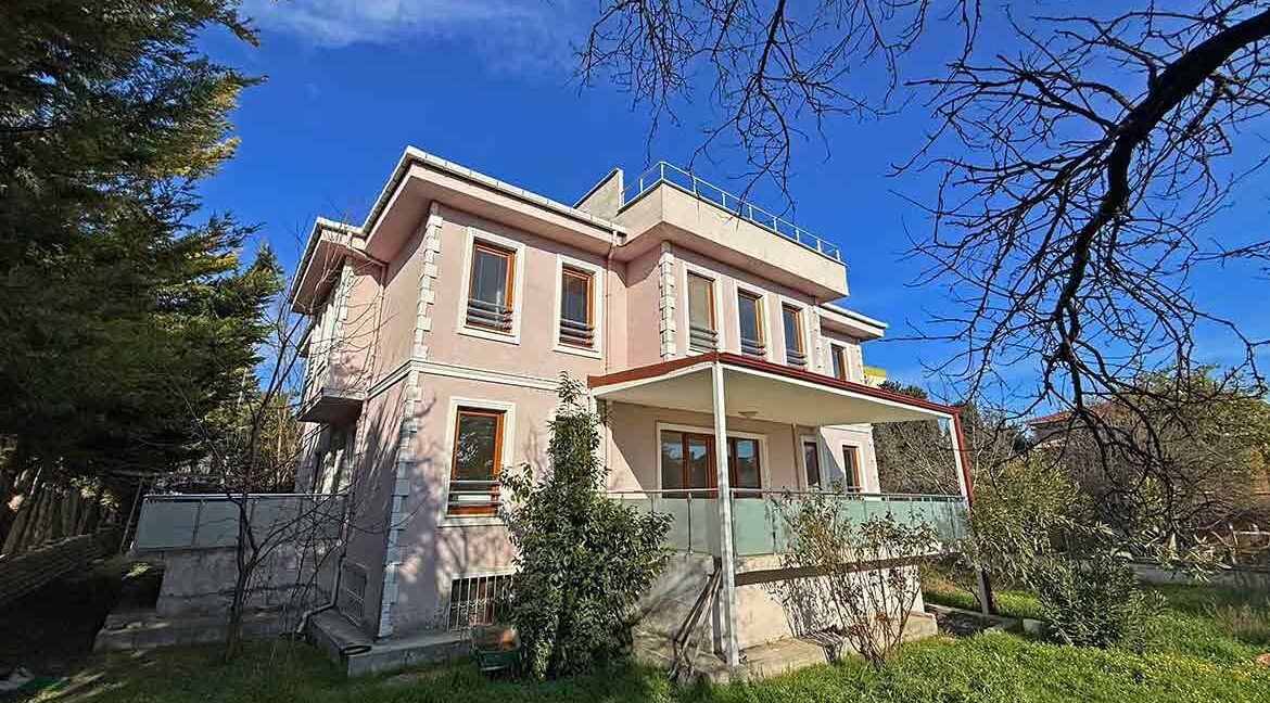 Luxury Sea View Villa in Beylikdüzü