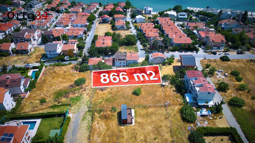 Silivri’de Denize Yakın 866 m² Konut İmarlı Arsa