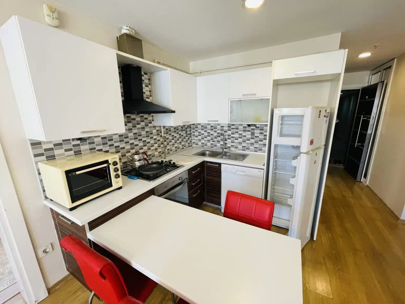 İnnovia 2 Satılık Full Eşyalı 1+1 61 m² Köşe Daire — 3