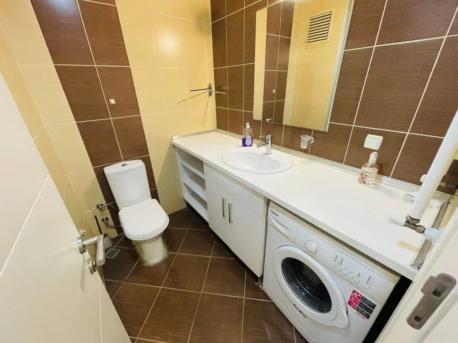 İnnovia 2 Satılık Full Eşyalı 1+1 61 m² Köşe Daire — 4
