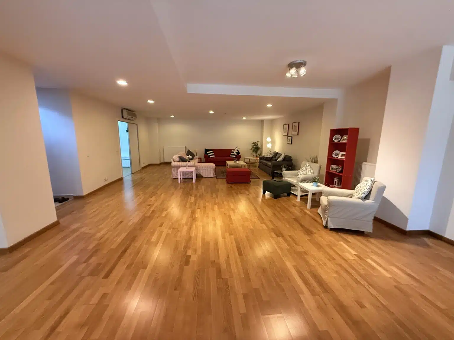 Akbatı AVM Karşısında Akkoza Açelya’da Teraslı 248 m² Satılık 4+1 Bahçe Katı