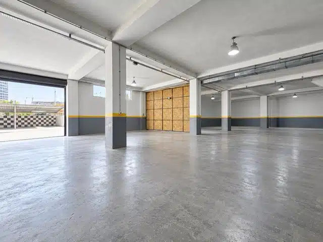 Haramidere Bağlantı Yolunda 2.000 m² Kiralık Fabrika / Depo — 4