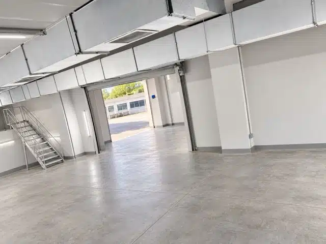 Haramidere Bağlantı Yolunda 2.000 m² Kiralık Fabrika / Depo — 7